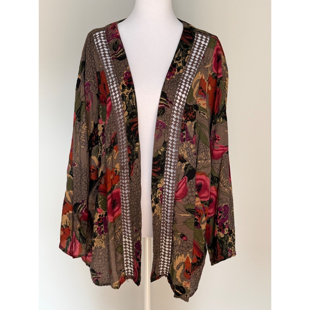 Soft Surroundings XL Floral Kimono Cardigan Open Front Crochet Trim Taupe‎ Pink - Picture 2 of 10
